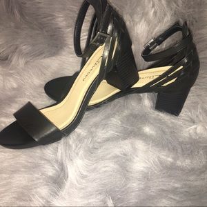 CL BY LAUNDRY Leather Black Sandal